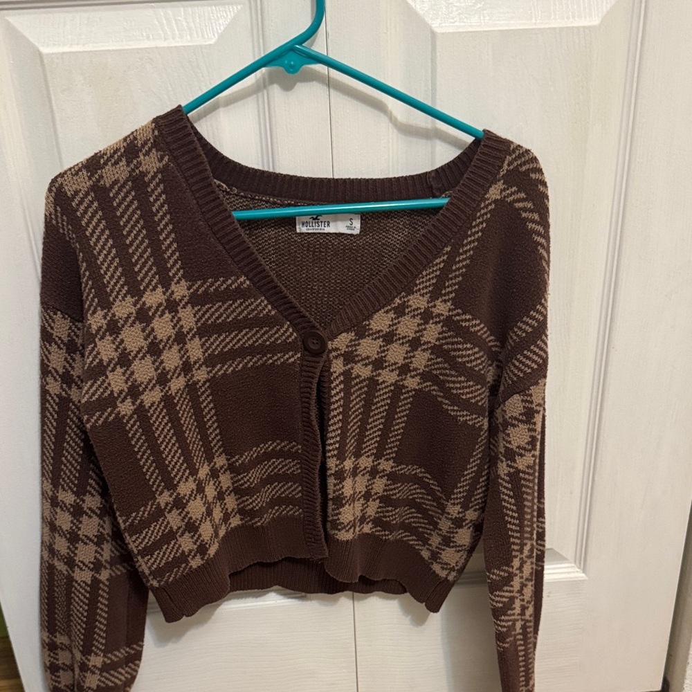 Hollister cardigan